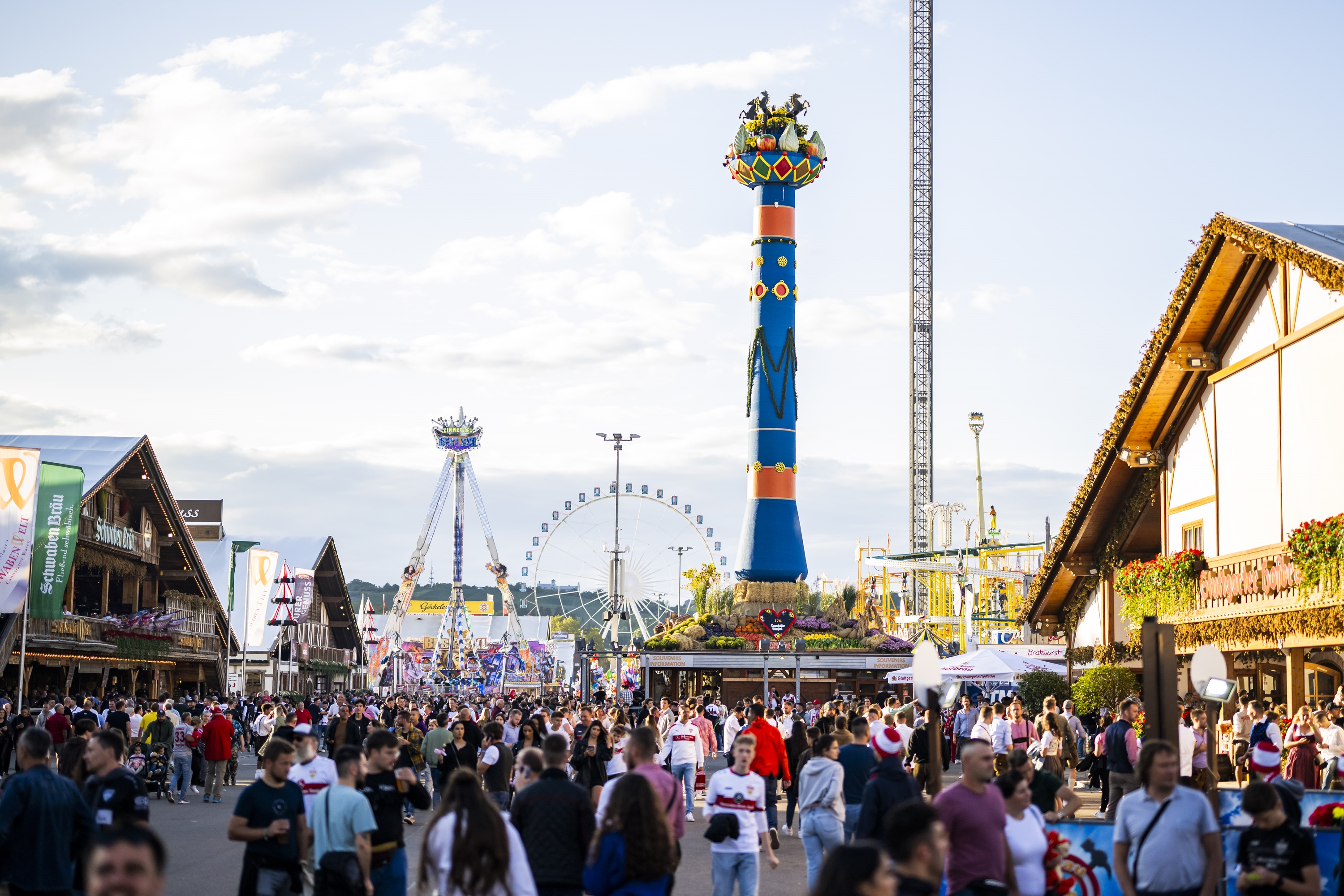 Fruchtsäule auf dem Cannstatter Wasen